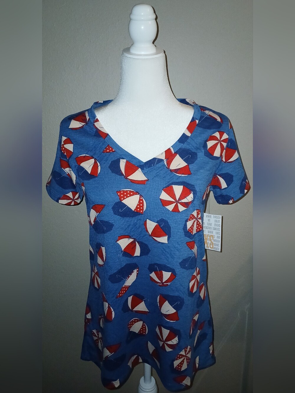 LuLaRoe Blue V-Neck Tee with Red and White Umbrella Print